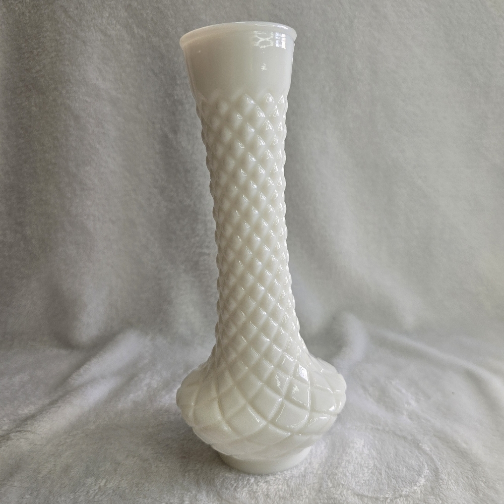 Vintage Hoosier Milk Glass 9 Inch Diamond Quilt Pattern Bud Vase